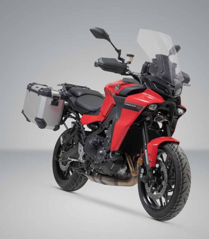 Maletas Laterales con Soporte TRAX ADV Plateadas 45 L Yamaha Tracer 9 (20-24) SW-MOTECH KFT.06.921.70100/S KFT.06.921.70100/S