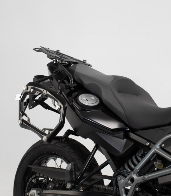 Seitenkoffer mit Träger TRAX ADV Silber 37/45 L BMW F 650/700/800 GS (07-18) SW-MOTECH KFT.07.559.70001/S