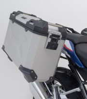 Maletas Laterales con Soporte TRAX ADV Plateadas 37 L BMW R 1200 R/RS (14-18), R 1250 R (18-19), R 1250 RS (18-22) SW-MOTECH ...