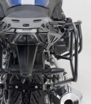 SW-MOTECH 37 L TRAX ADV Side Cases with Carrier for BMW R 1200 R/RS (14-18), R 1250 R (18-19), R 1250 RS (18-22) Silver KFT.0...