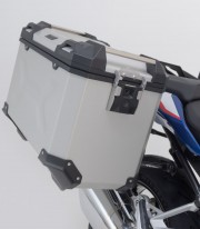 SW-MOTECH 45 L TRAX ADV Side Cases with Carrier for BMW R 1200 R/RS (14-18), R 1250 R (18-19), R 1250 RS (18-22) Silver KFT.0...