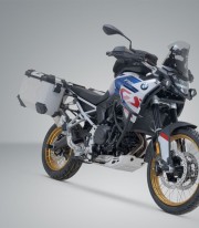 Maletas Laterales con Soporte TRAX ADV Plateadas 45/37 L BMW F 900 GS (23) SW-MOTECH KFT.07.602.70000/S KFT.07.602.70000/S
