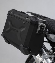 Maletas Laterales con Soporte TRAX ADV Negras 45/37 L BMW R 1200 GS LC (12-18), R 1250 GS (18-24) SW-MOTECH KFT.07.664.70001/...