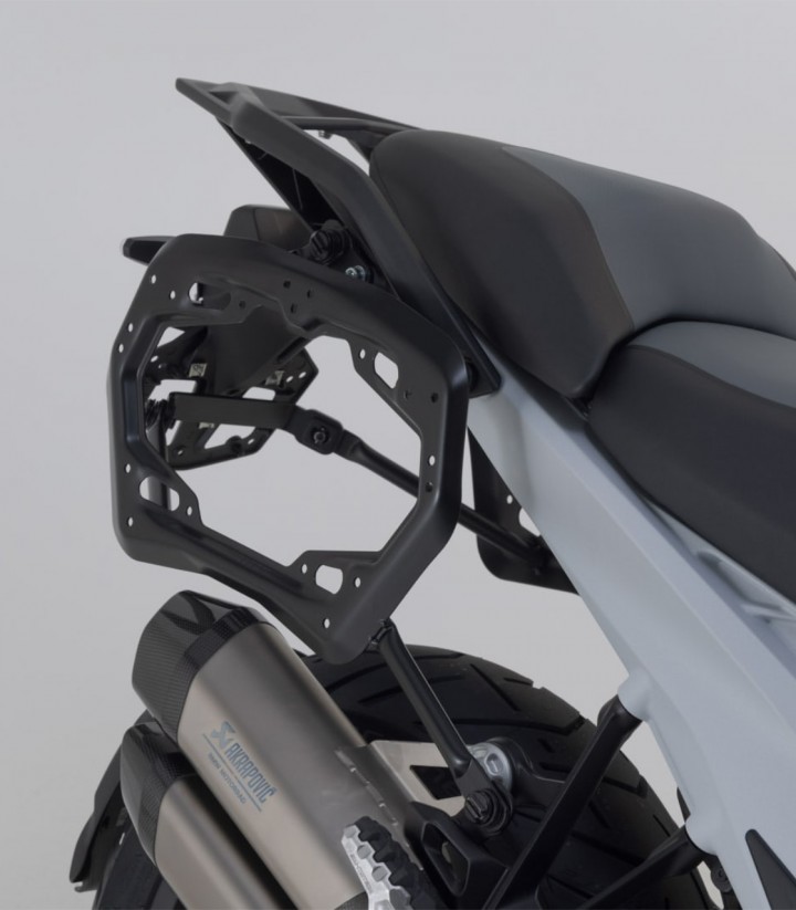 Maletas Laterales con Soporte TRAX ADV Negras 45 L BMW R 1300 GS (23-24), R 1300 GS Option 719 Biscaya (25) SW-MOTECH KFT.07....