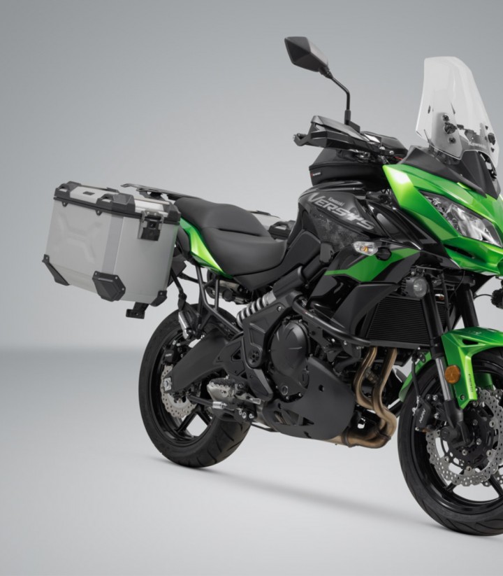 Maletas Laterales con Soporte TRAX ADV Plateadas 45 L Kawasaki Versys650 (14-22) SW-MOTECH KFT.08.518.70100/S KFT.08.518.70100/S