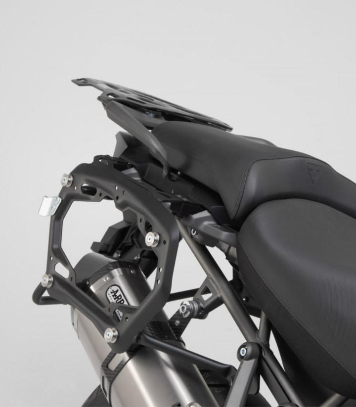 Maletas Laterales con Soporte TRAX ADV Plateadas 37 L Triumph Tiger 1200 (17), Tiger Explorer (11-15) SW-MOTECH KFT.11.483.70...