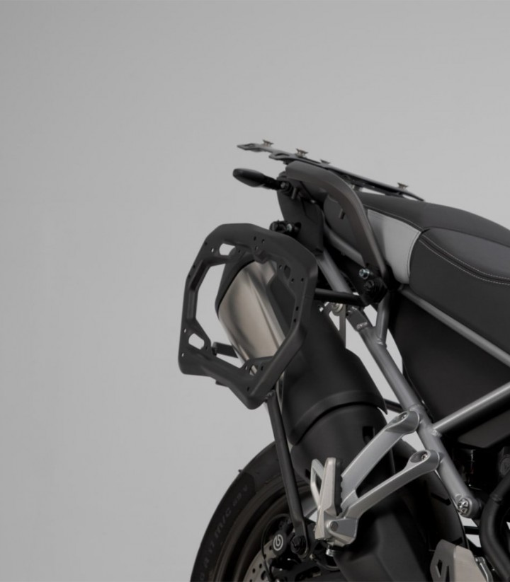 Maletas Laterales con Soporte TRAX ADV Negras 45/37 L Triumph Tiger 900 (19-23) SW-MOTECH KFT.11.953.70002/B KFT.11.953.70002/B