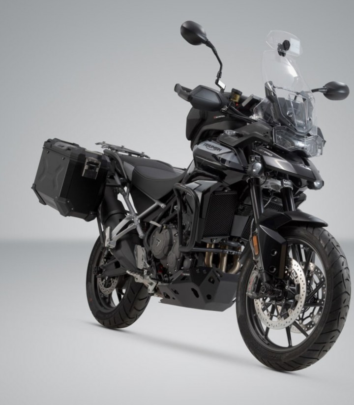 Maletas Laterales con Soporte TRAX ADV Negras 45/37 L Triumph Tiger 900 (19-23) SW-MOTECH KFT.11.953.70002/B KFT.11.953.70002/B