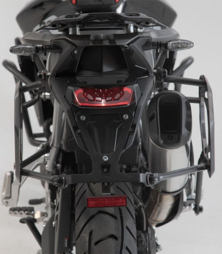 Maletas Laterales con Soporte TRAX ADV Plateadas 45/37 L Triumph Tiger 900 (19-23) SW-MOTECH KFT.11.953.70002/S KFT.11.953.70...