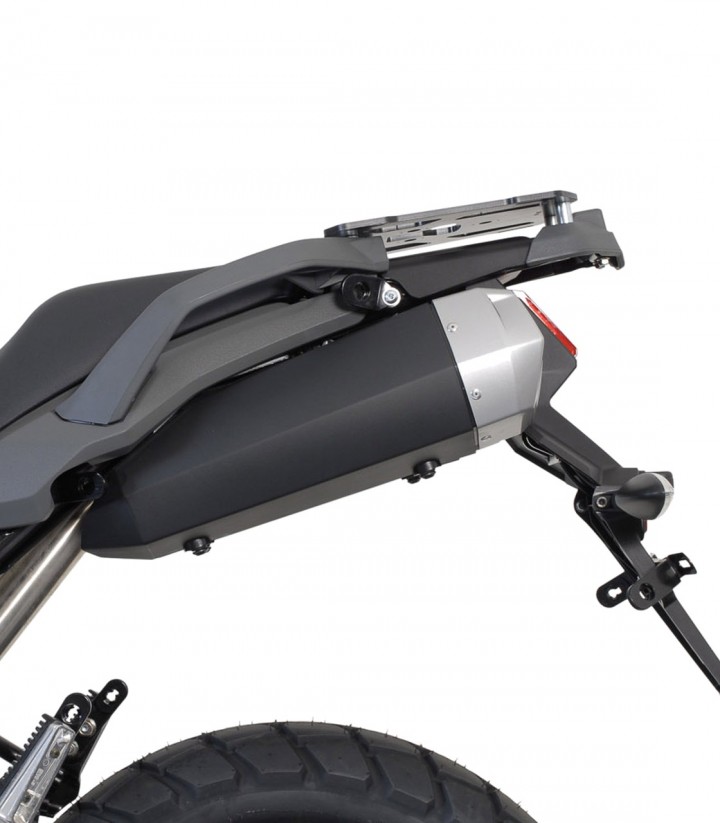 SW-MOTECH 45 L TRAX ADV Side Cases with Carrier for Yamaha XT 660 Z Tenere (07-16) Black KFT.06.570.70100/B