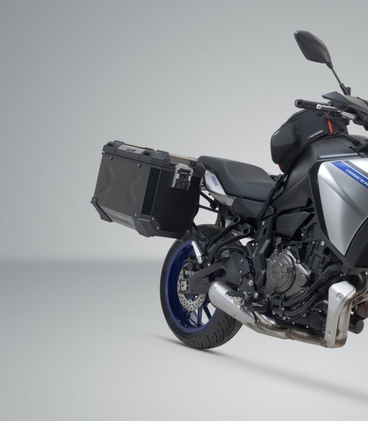 Maletas Laterales con Soporte TRAX ADV Negras 45 L Yamaha MT-07 Tracer (16-25) SW-MOTECH KFT.06.593.70101/B