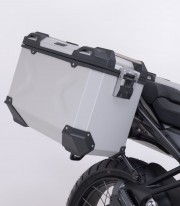Maletas Laterales con Soporte TRAX ADV Plateadas 45 L Moto Guzzi Stelvio (23) SW-MOTECH KFT.17.624.70100/S KFT.17.624.70100/S
