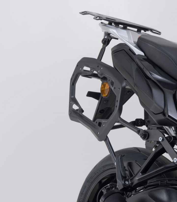 Seitenkoffer mit Träger TRAX ADV Schwarz 37 L Suzuki GSX-S1000GX (23) SW-MOTECH KFT.05.601.70000/B