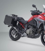 Maletas Laterales con Soporte TRAX ADV Negras 45 L Ducati Multistrada V4 (20-24) SW-MOTECH KFT.22.822.70102/B KFT.22.822.70102/B