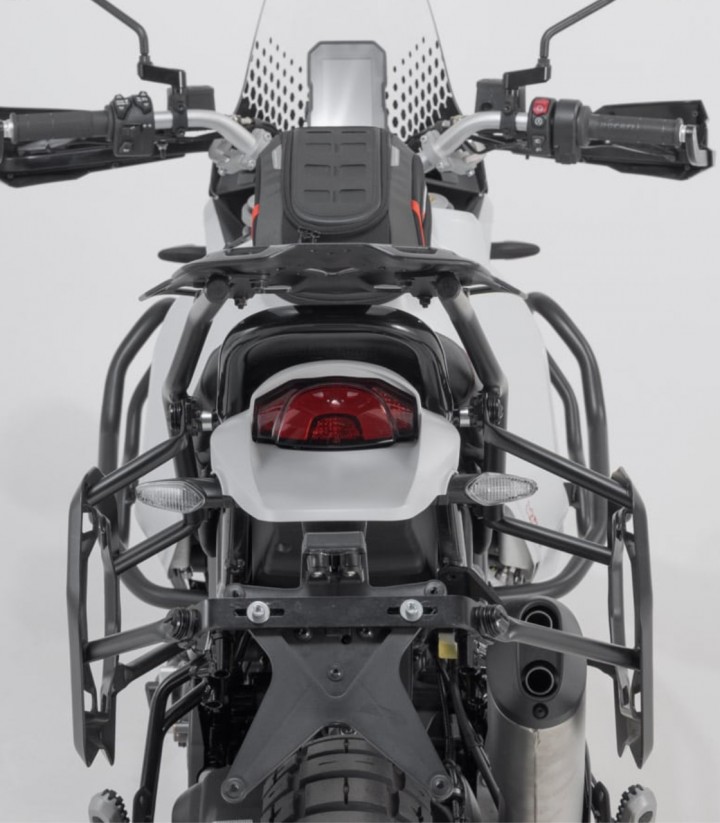 Maletas Laterales con Soporte TRAX ADV Negras 45/37 L Ducati DesertX (22-25) SW-MOTECH KFT.22.995.70000/B KFT.22.995.70000/B