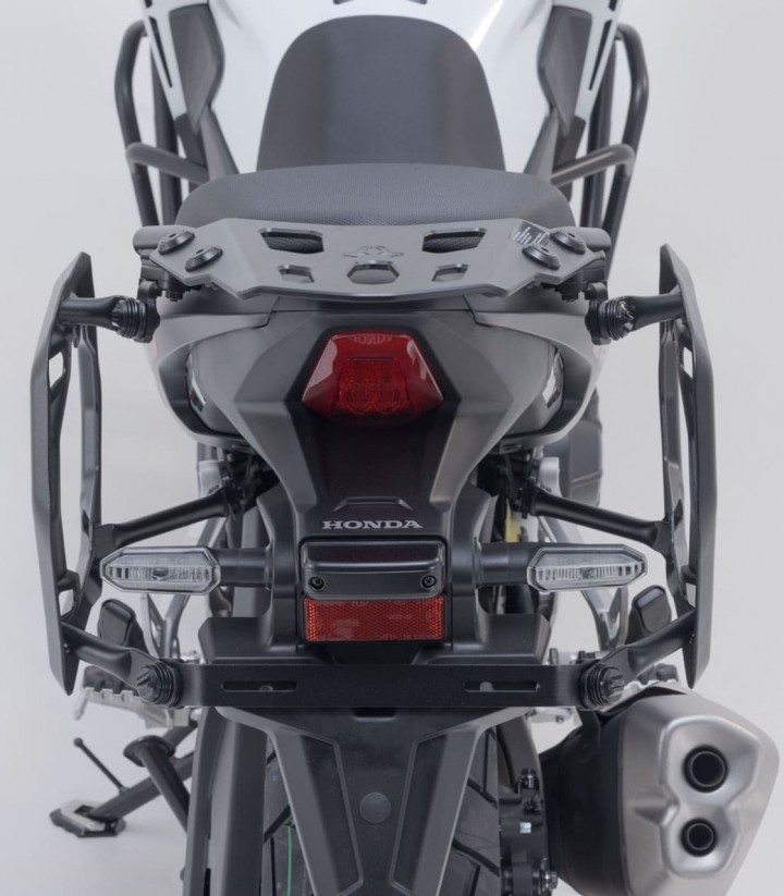 Pack Maletas Laterales + Baúl 38 L TRAX ADV en Plateado + Soportes Honda CB500X (13-18), NX500 (23) SW-MOTECH ADV.01.400.75000/S