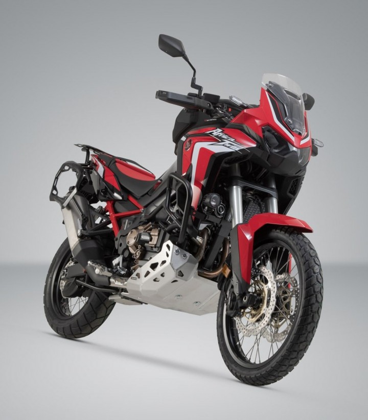 Pack Maletas Laterales + Baúl DUSC XL 55 L + Soportes Honda CRF1000L Africa Twin (18-19) SW-MOTECH ADV.01.890.66000/B