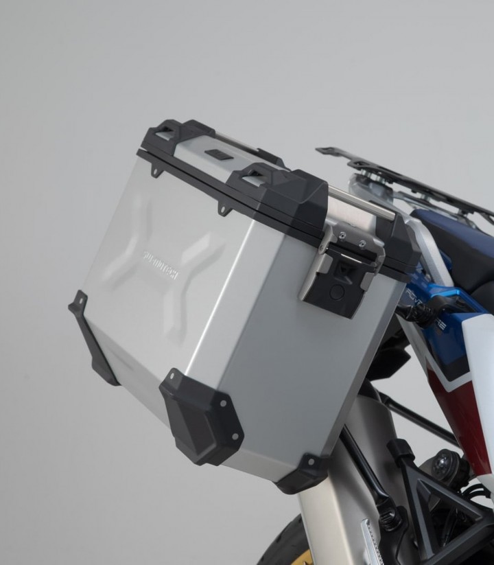 Pack Maletas Laterales + Baúl 38 L TRAX ADV en Plateado + Soportes Honda CRF1100L Africa Twin (19-23) SW-MOTECH ADV.01.942.75001