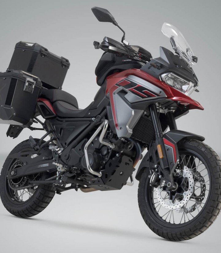 Pack Maletas Laterales + Baúl 38 L TRAX ADV en Negro + Soportes VOGE 650DS (21) SW-MOTECH ADV.02.049.75000/B