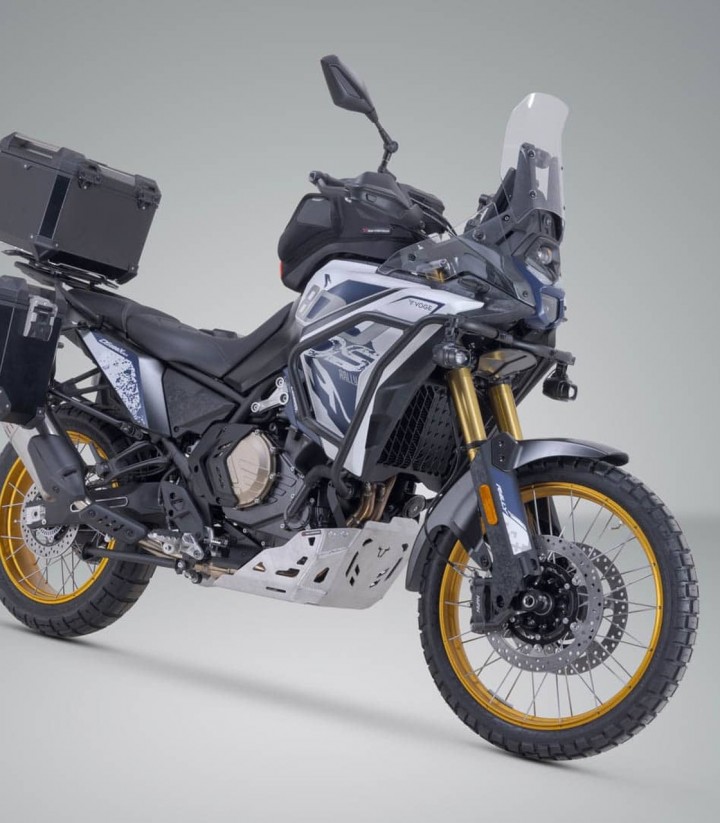 Pack Maletas Laterales + Baúl 38 L TRAX ADV en Negro + Soportes VOGE DS800X Rally (25) SW-MOTECH ADV.02.072.75000/B
