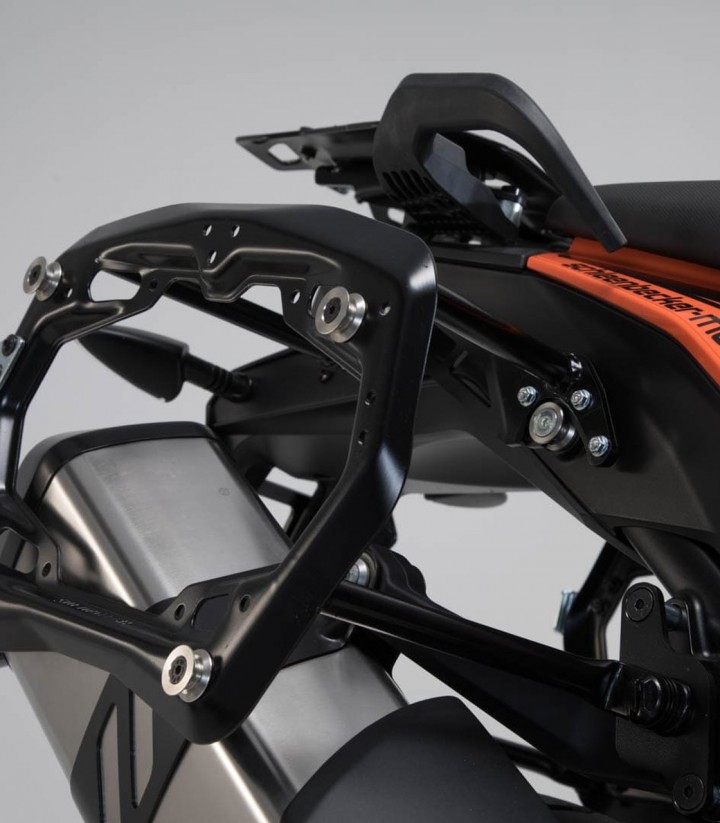 Pack Maletas Laterales + Baúl 38 L TRAX ADV en Plateado + Soportes KTM 1050/1090/1190 Adventure (13-21), 1290 Super Adventure/R/