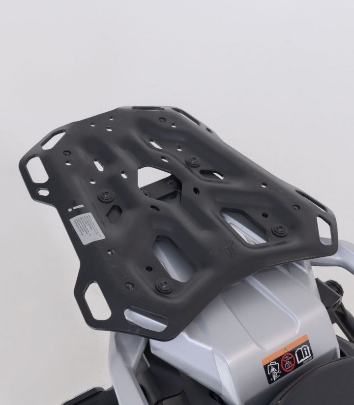 Pack Maletas Laterales + Baúl 38 L TRAX ADV en Plateado + Soportes Suzuki GSX-S1000GX (23) SW-MOTECH ADV.05.601.75000/S
