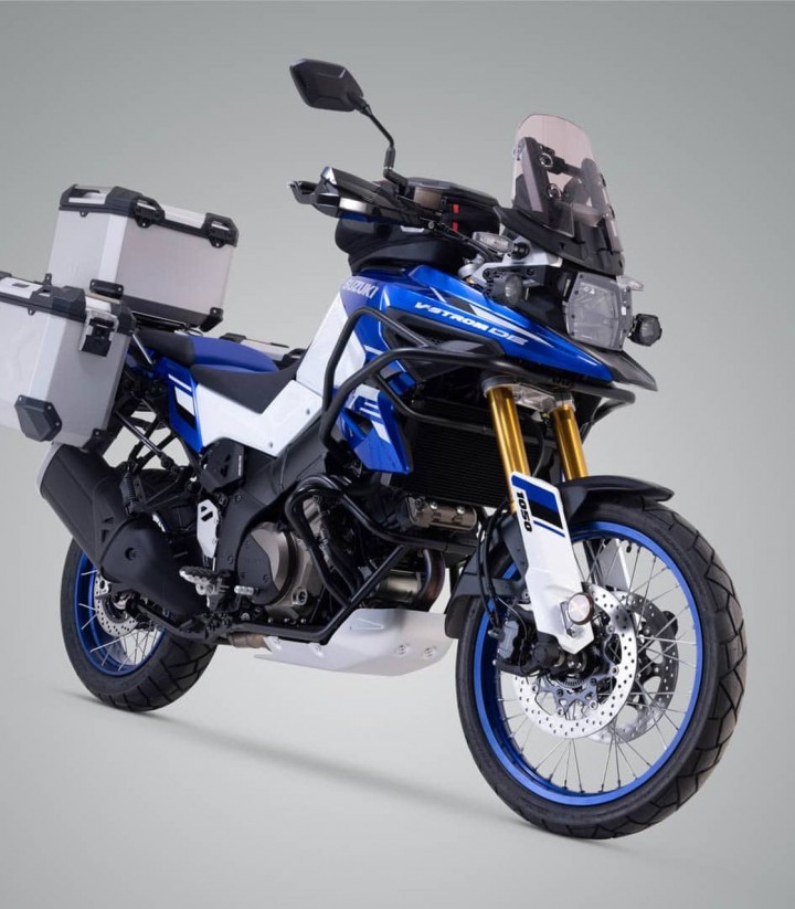 Pack Maletas Laterales + Baúl 38 L TRAX ADV en Plateado + Soportes Suzuki V-Strom 1050 (19-20) SW-MOTECH ADV.05.936.75001/S