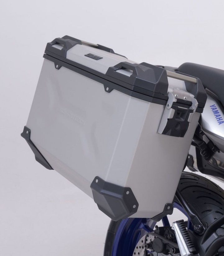 Set Seitenkoffer + Topcase 38 L TRAX ADV in Silber + Träger Yamaha Tracer 7 (21-25) SW-MOTECH ADV.06.593.75000/S