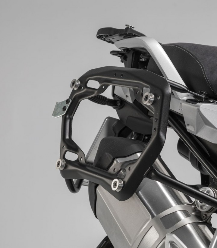 Pack Maletas Laterales + Baúl 38 L TRAX ADV en Plateado + Soportes BMW R 1200 GS LC (12-18), R 1250 GS (18-24) SW-MOTECH ADV.07.