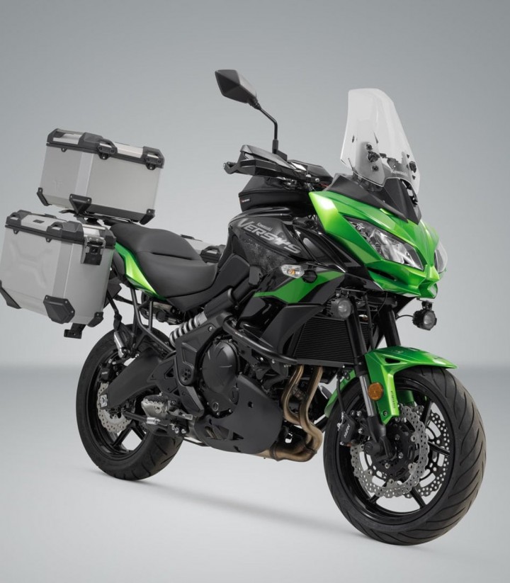Pack Maletas Laterales + Baúl 38 L TRAX ADV en Plateado + Soportes Kawasaki Versys 650 (14-21) SW-MOTECH ADV.08.518.75000/S