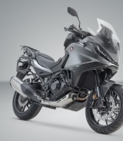 SW-MOTECH DUSC 33/33 L Side Cases with Carrier for Honda NT1100A / NT1100D (DCT) (21, 24), NT1100DE (DCT+ES) (24) Black KFT.0...