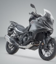 Maletas Laterales con Soporte DUSC Negras 41/41 L Honda NT1100A / NT1100D (DCT) (21, 24), NT1100DE (DCT+ES) (24) SW-MOTECH KF...