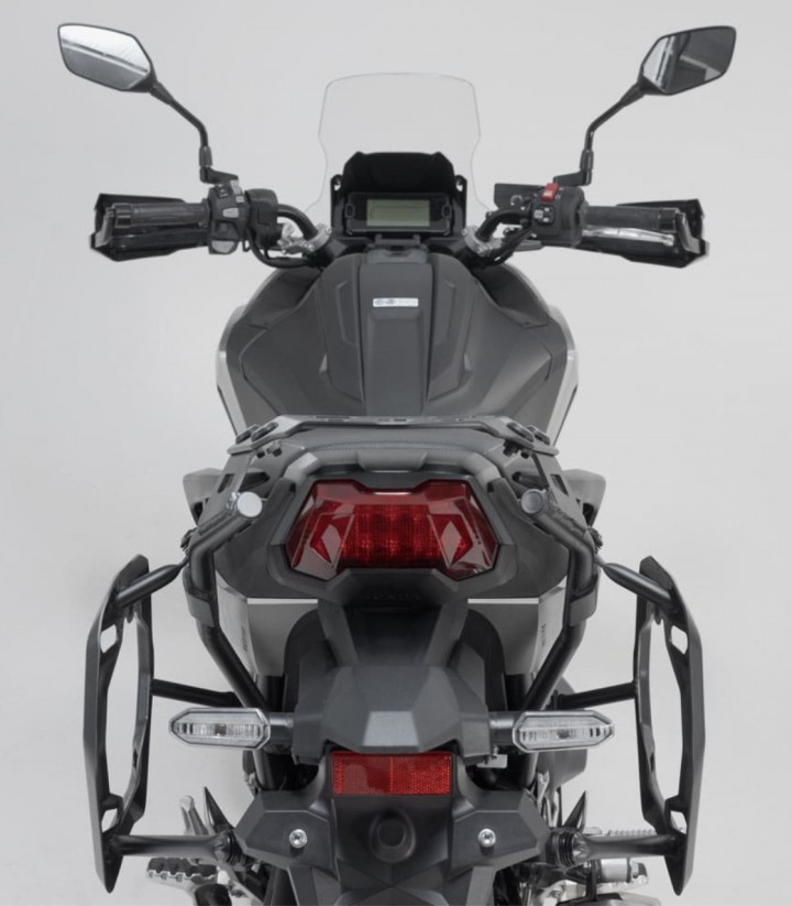 Maletas Laterales con Soporte DUSC Negras 41/41 L Honda NC750XA/XD (20-24) SW-MOTECH KFT.01.841.65101/B KFT.01.841.65101/B