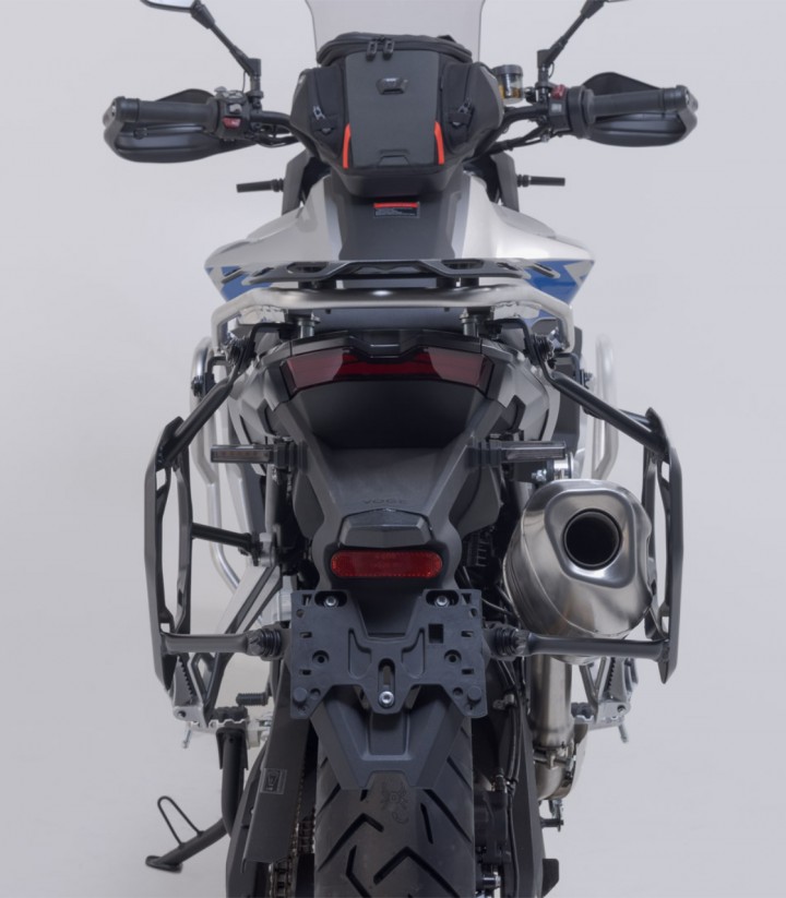 Seitenkoffer mit Träger DUSC Schwarz 41/33 L VOGE DS900X (23) SW-MOTECH KFT.02.643.65001/B