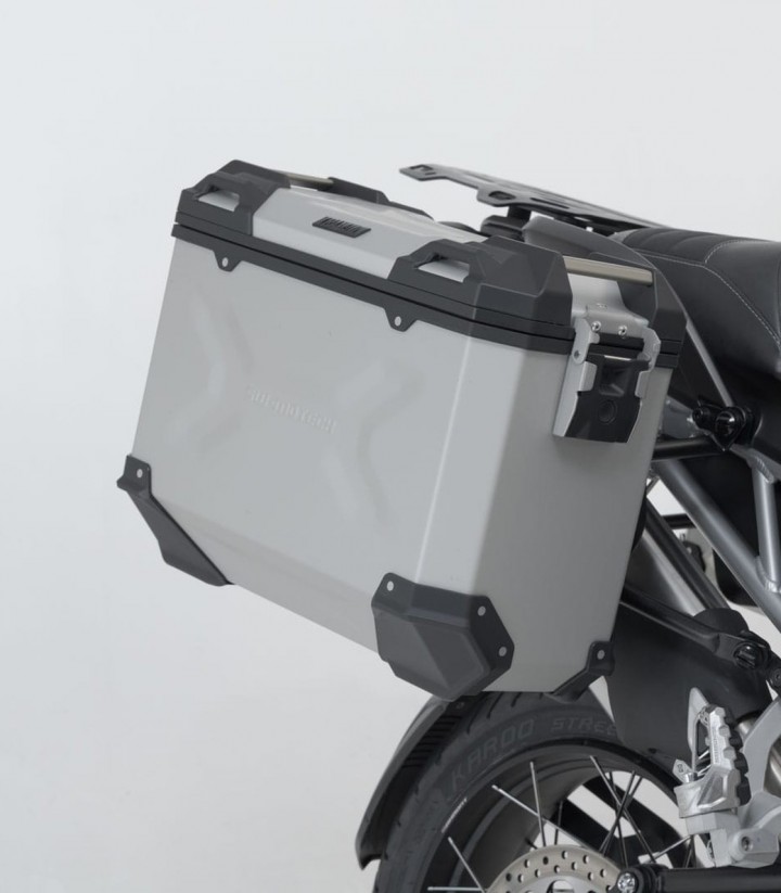Pack Maletas Laterales + Baúl 38 L TRAX ADV en Plateado + Soportes Triumph Tiger 1200 GT/Rally Pro (22) SW-MOTECH ADV.11.905.750