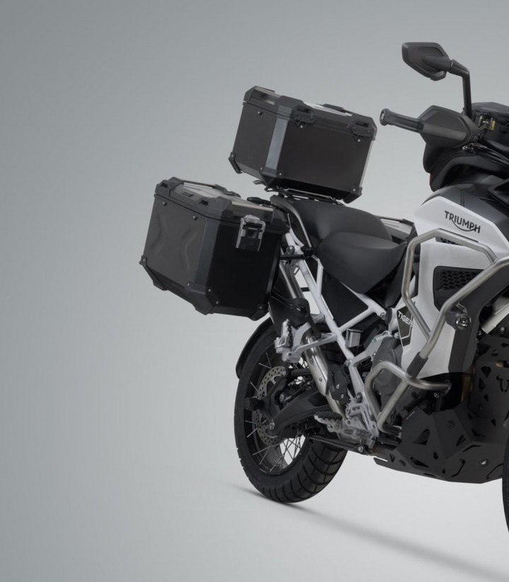 Pack Maletas Laterales + Baúl 38 L TRAX ADV en Negro + Soportes Triumph Tiger 1200 GT/Rally Explorer (22) SW-MOTECH ADV.11.905.7