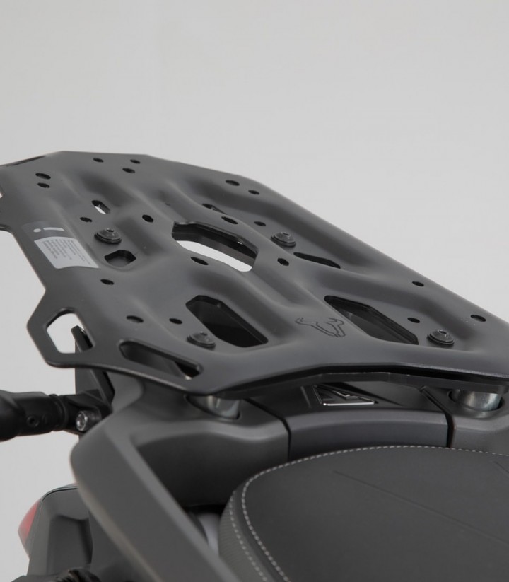 Set Seitenkoffer + Topcase 38 L TRAX ADV in Silber + Träger Triumph Tiger 900 (19-23) SW-MOTECH ADV.11.953.75002/S