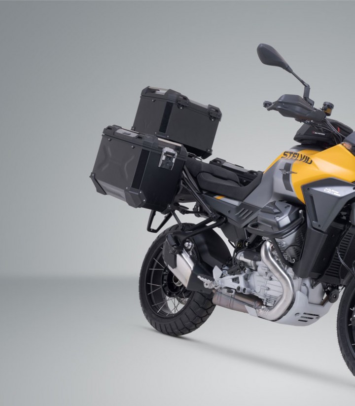 Pack Maletas Laterales + Baúl 38 L TRAX ADV en Negro + Soportes Moto Guzzi Stelvio (23) SW-MOTECH ADV.17.624.75000/B