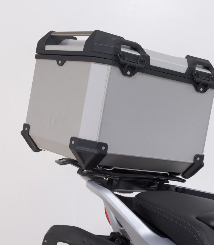 Pack Maletas Laterales + Baúl 38 L TRAX ADV en Plateado + Soportes Moto Guzzi V85 TT (24) SW-MOTECH ADV.17.632.75000/S