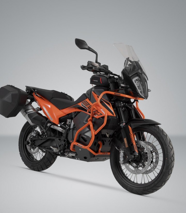SW-MOTECH URBAN ABS 16,5/16,5 L Side Cases with Carrier for several KTM models Black BC.HTA.04.521.30000/B