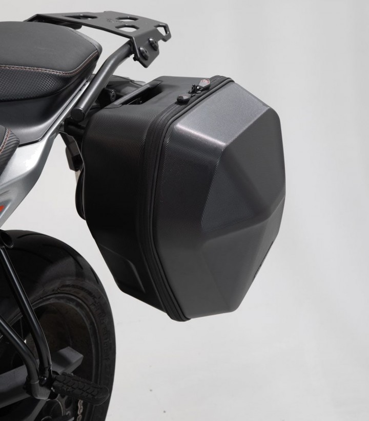 Maletas Laterales con Soporte URBAN ABS Negras 16,5/16,5 L KTM 790 Duke (18-19, 22), 890 Duke (20)/R (19-20) SW-MOTECH BC.HTA.04