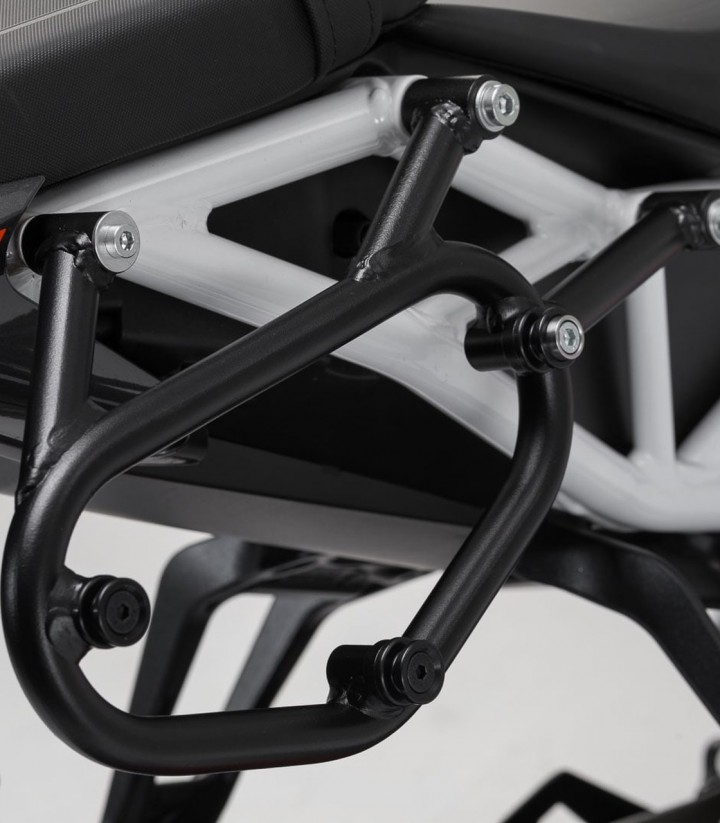 Maletas Laterales con Soporte URBAN ABS Negras 16,5/16,5 L KTM 1290 Super Duke R (13-19) SW-MOTECH BC.HTA.04.881.30000/B