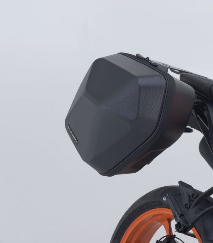 SW-MOTECH URBAN ABS 16,5/16,5 L Side Cases with Carrier for KTM 125 Duke (23), 250 Duke (23), 390 Duke (23) Black BC.HTA.04.988.