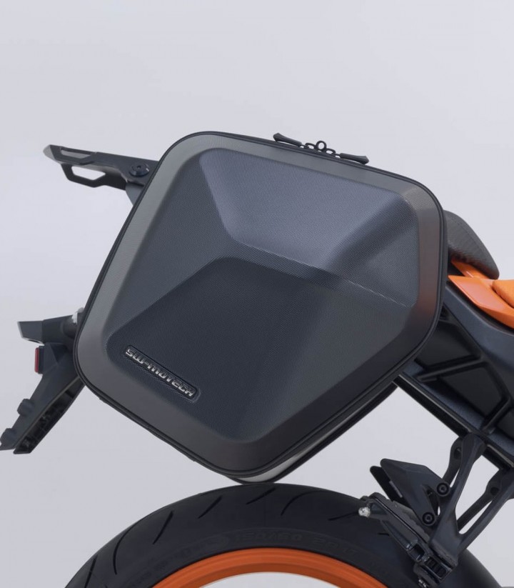 Maletas Laterales con Soporte URBAN ABS Negras 16,5/16,5 L KTM 125 Duke (23), 250 Duke (23), 390 Duke (23) SW-MOTECH BC.HTA.04.9