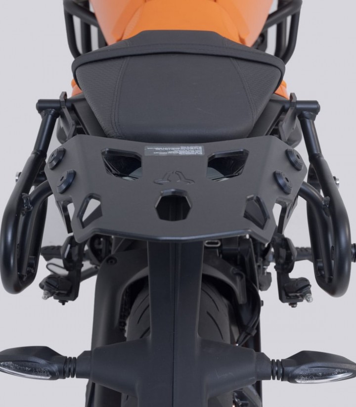 SW-MOTECH URBAN ABS 16,5/16,5 L Side Cases with Carrier for KTM 125 Duke (23), 250 Duke (23), 390 Duke (23) Black BC.HTA.04.988.