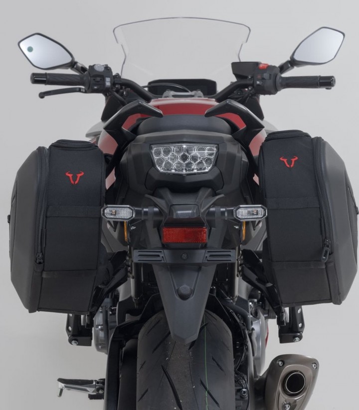 Alforjas SW-MOTECH PRO BLAZE H 20 L Suzuki GSX-S1000 GT (21) BC.HTA.05.740.36000