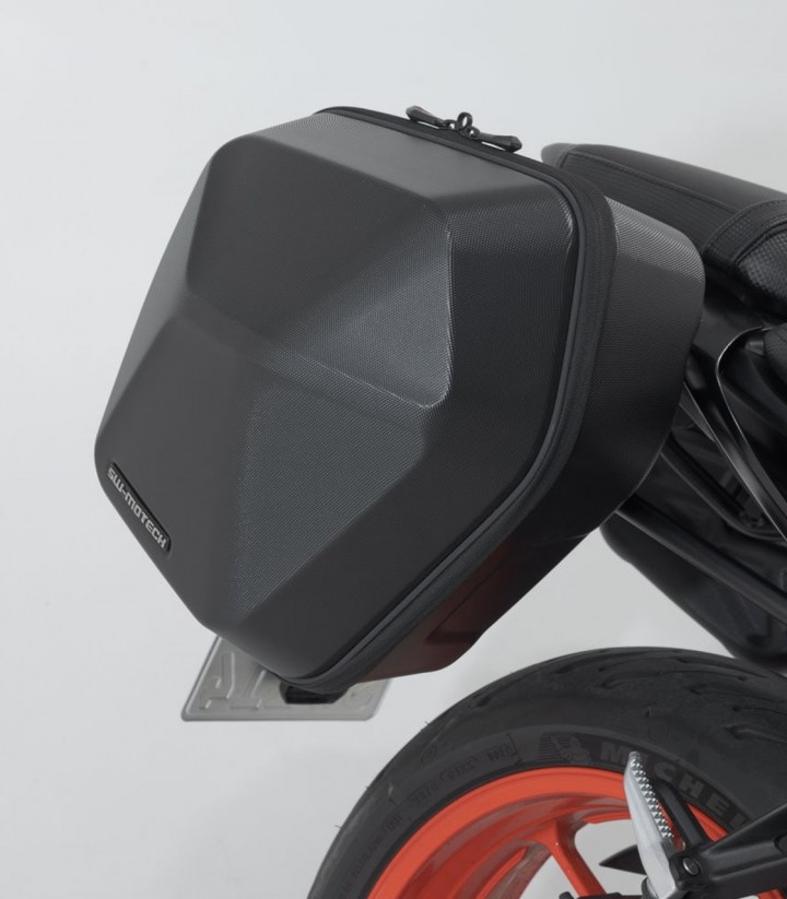 Maletas Laterales con Soporte URBAN ABS Negras 16,5/16,5 L Yamaha MT-07 (18-24) SW-MOTECH BC.HTA.06.869.30001/B