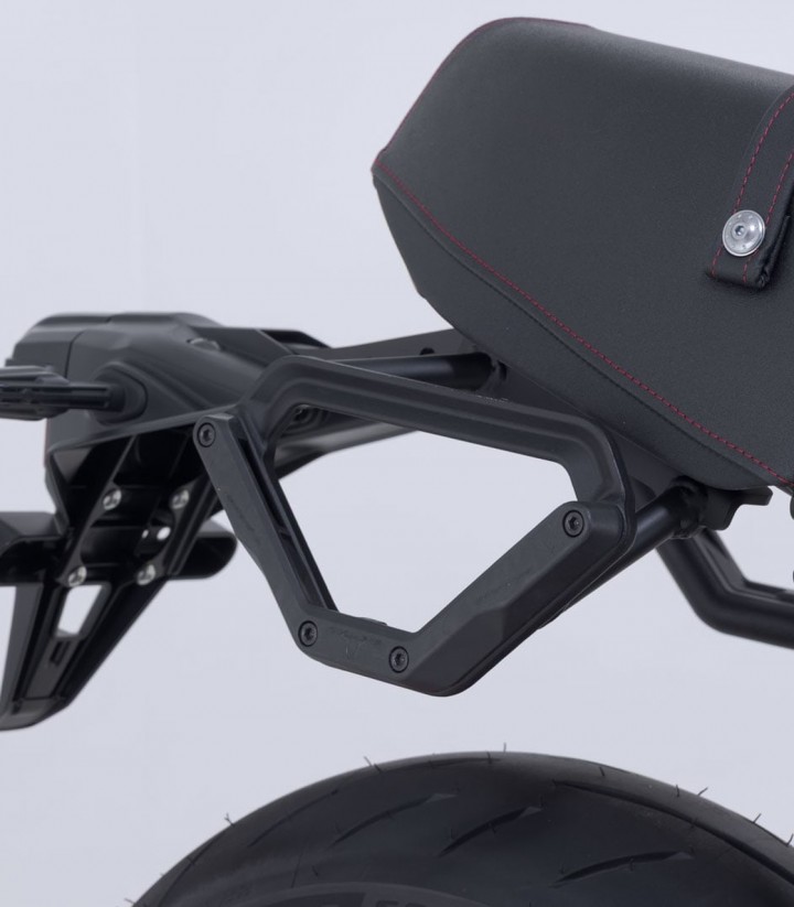 Bolsas Laterales SW-MOTECH Legend Gear + Soportes V-LOC 16/16 L Yamaha XSR900 (21-25) BC.HTA.06.932.22000