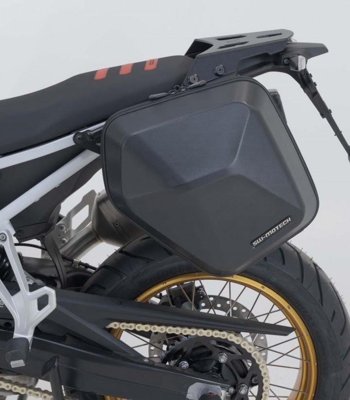 Maletas Laterales con Soporte URBAN ABS Negras 16,5/16,5 L BMW F 900 GS (23) SW-MOTECH BC.HTA.07.602.30000/B