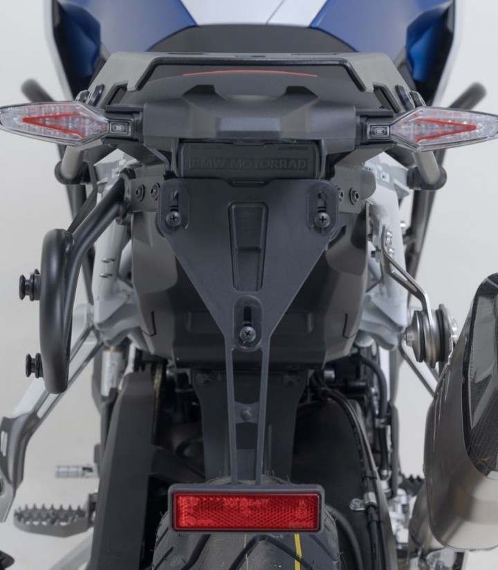 Maletas Laterales con Soporte URBAN ABS Negras 16,5/16,5 L BMW F 900 GS (23) SW-MOTECH BC.HTA.07.602.30000/B